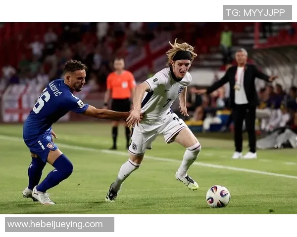 塞尔维亚足球球星的辉煌历程与他们在国际赛场上的荣耀时刻 塞尔维亚足球球星的辉煌历程与他们在国际赛场上的荣耀时刻