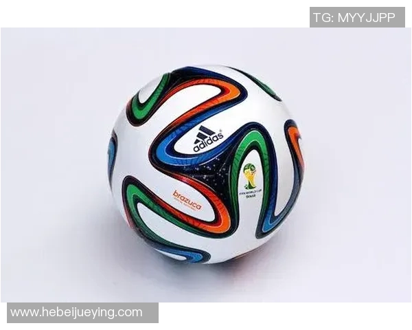 足球巨星的专属手机:揭秘球员们最爱使用的高科技设备 足球巨星的专属手机:揭秘球员们最爱使用的高科技设备